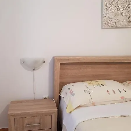 Ruzica Apartman Mirce