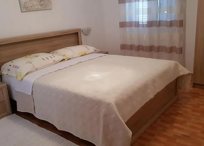 Ruzica شقة *