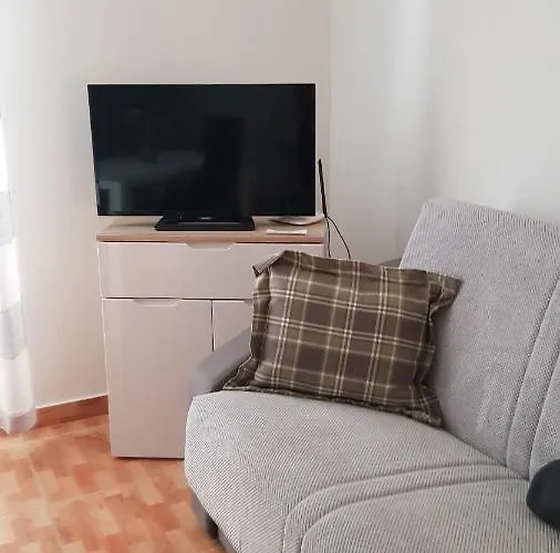 شقة Ruzica Mirce